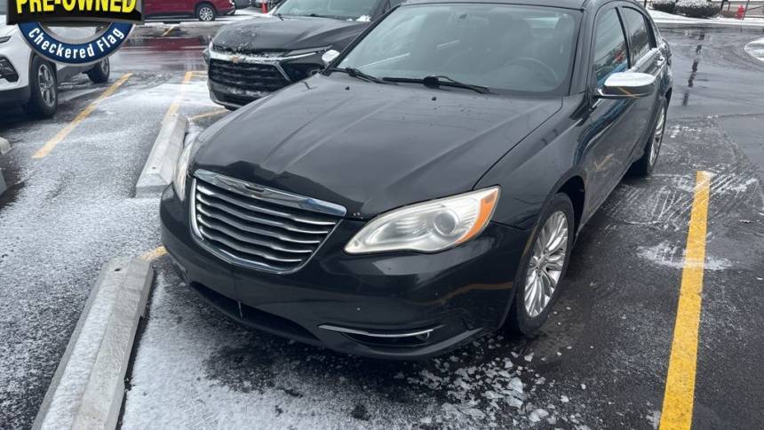 2011 Chrysler 200 Limited — Sedan — 175,751 mi — Royal Oak, MI