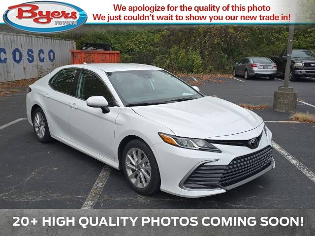 2024 Toyota Camry LE — Sedan — 34,732 mi — Delaware, OH