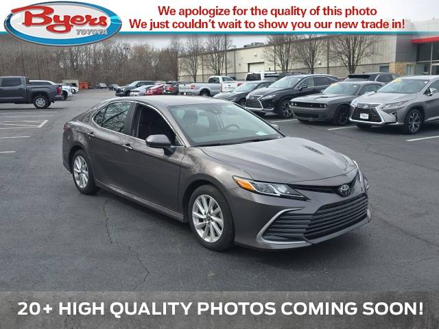 2024 Toyota Camry LE — Sedan — 29,640 mi — Delaware, OH