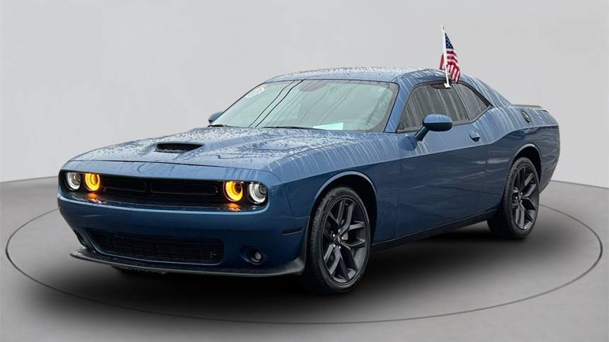 2023 Dodge Challenger SXT — Coupe — 8,412 mi — Eastpointe, MI