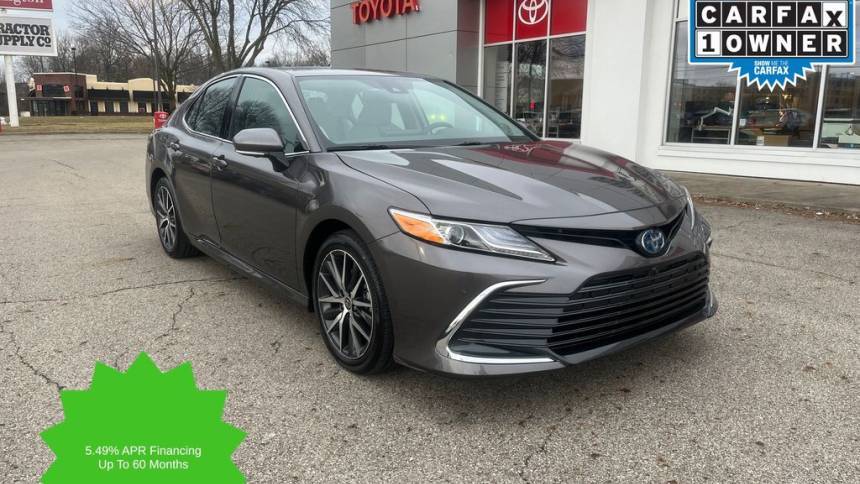 2022 Toyota Camry Hybrid XLE — Sedan — 6,931 mi — Dublin, OH