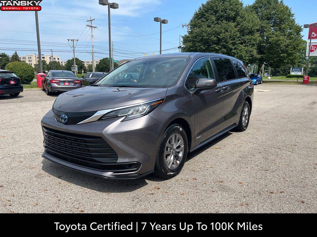 2021 Toyota Sienna LE — Minivan — 70,368 mi — Dublin, OH