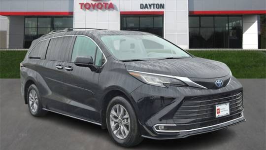 2022 Toyota Sienna XLE — Minivan — 22,987 mi — Dayton, NJ