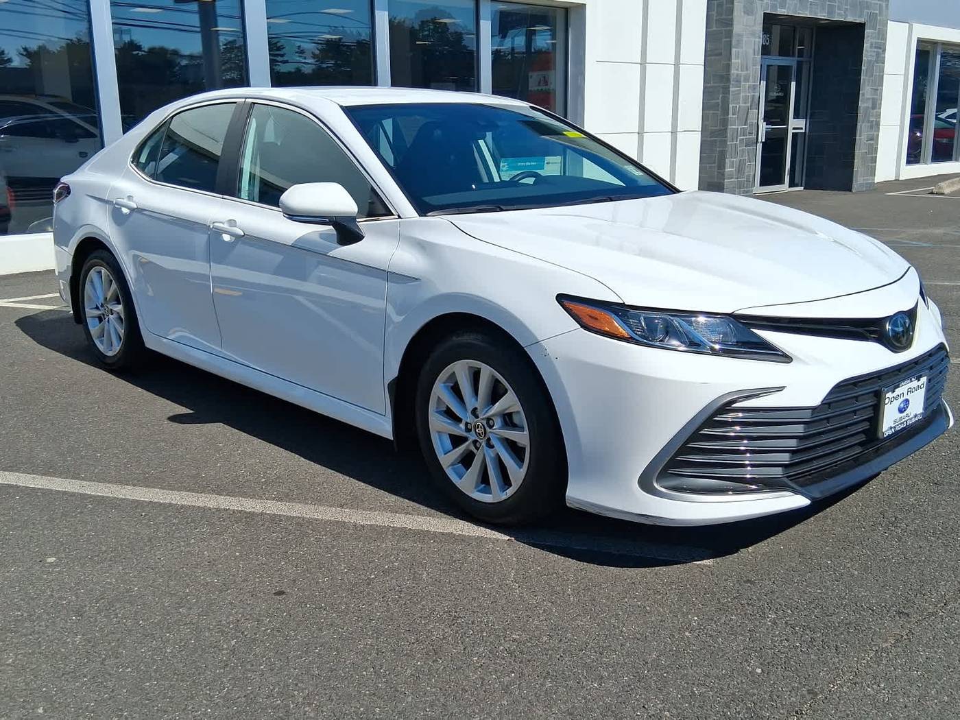 2024 Toyota Camry LE — Sedan — 15,822 mi — Union, NJ