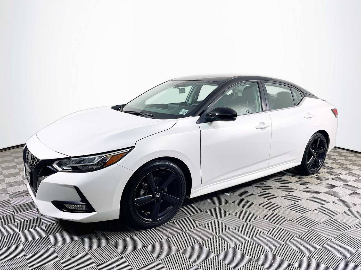 2022 Nissan Sentra SR — Sedan — 16,066 mi — Keyport, NJ