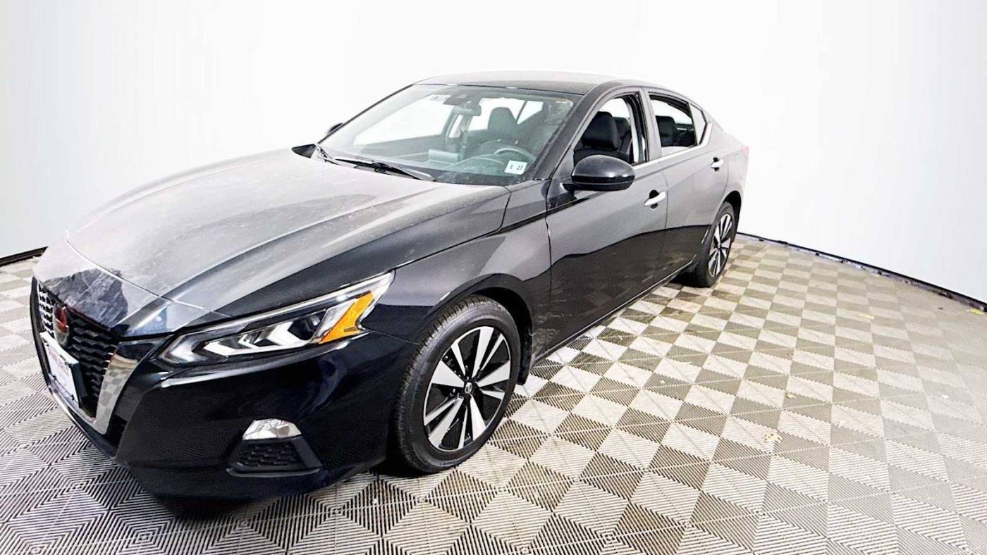 2022 Nissan Altima SV — Sedan — 28,466 mi — Keyport, NJ