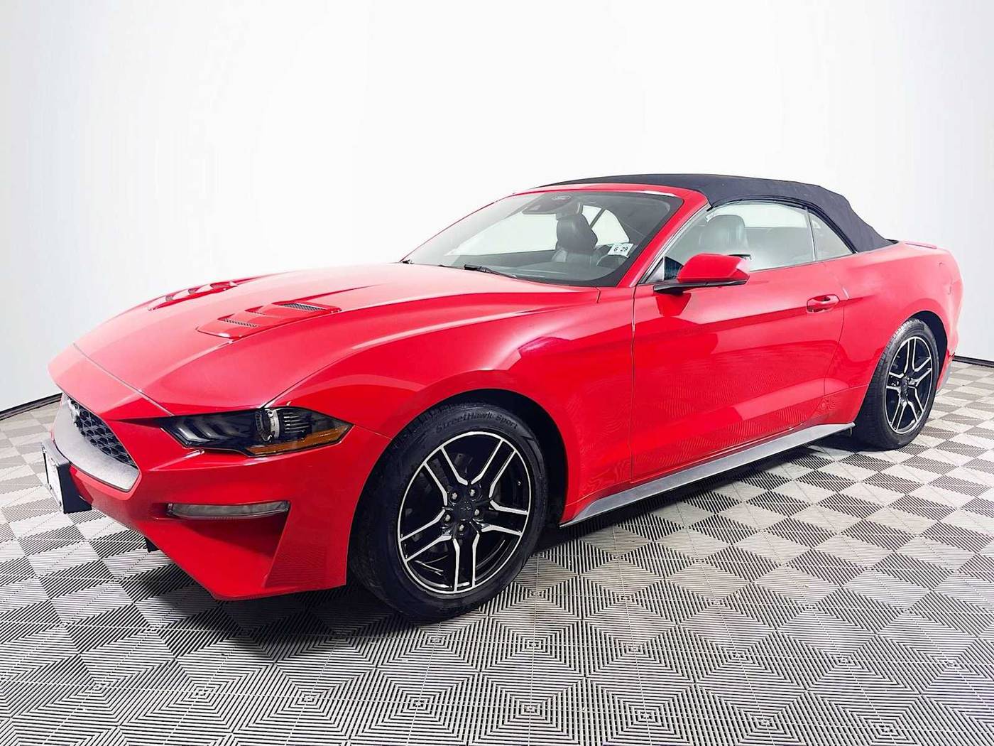2022 Ford Mustang EcoBoost Premium — Convertible — 59,487 mi — Keyport, NJ