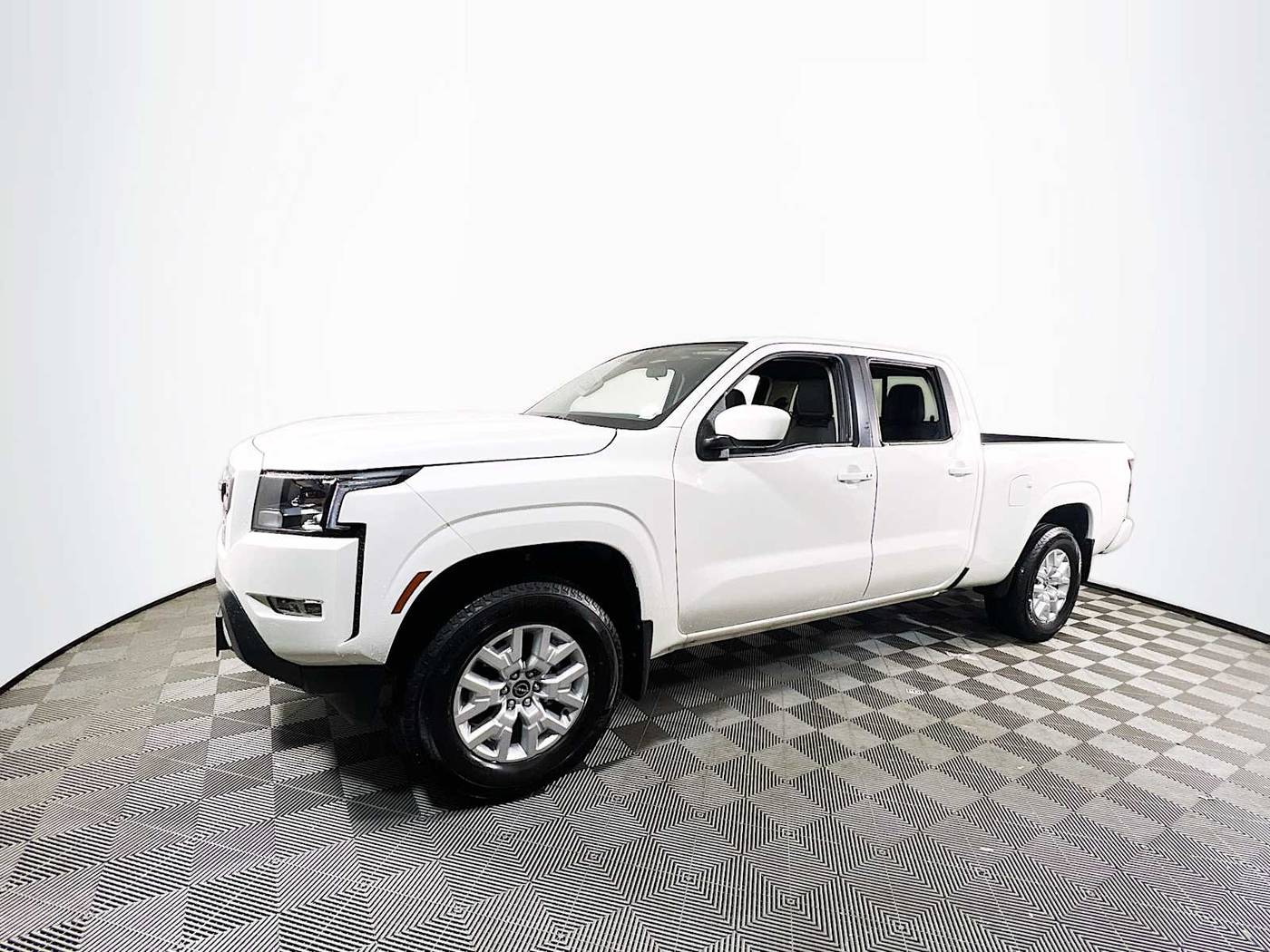 2024 Nissan Frontier SV — Pickup Truck — 1,322 mi — Keyport, NJ