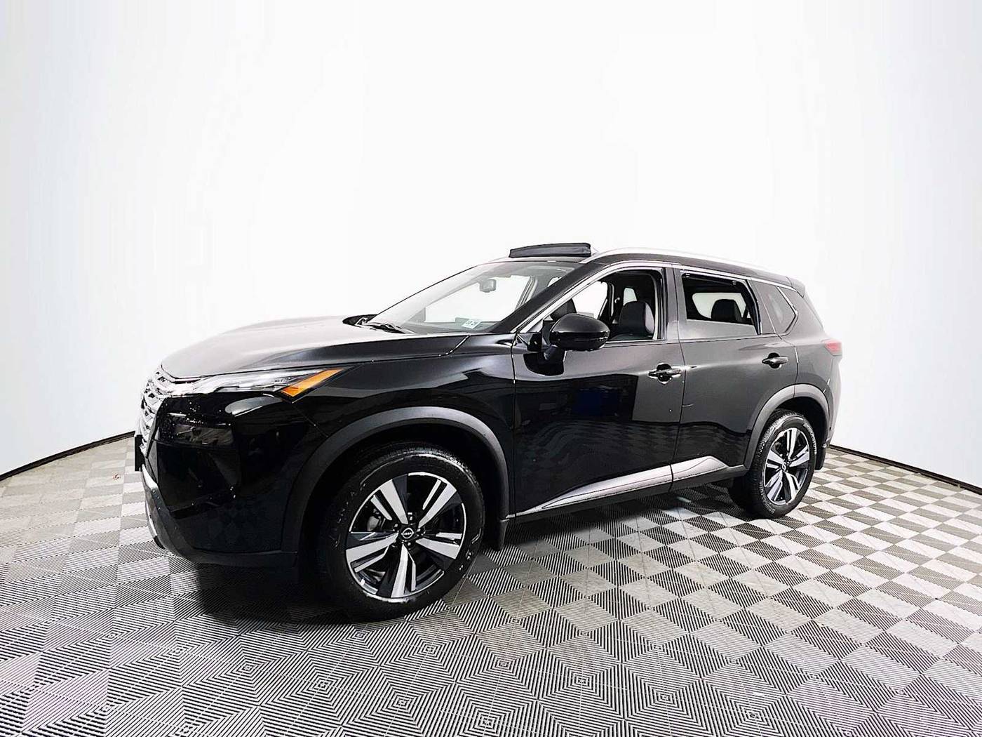 2024 Nissan Rogue SL — SUV — 208 mi — Keyport, NJ