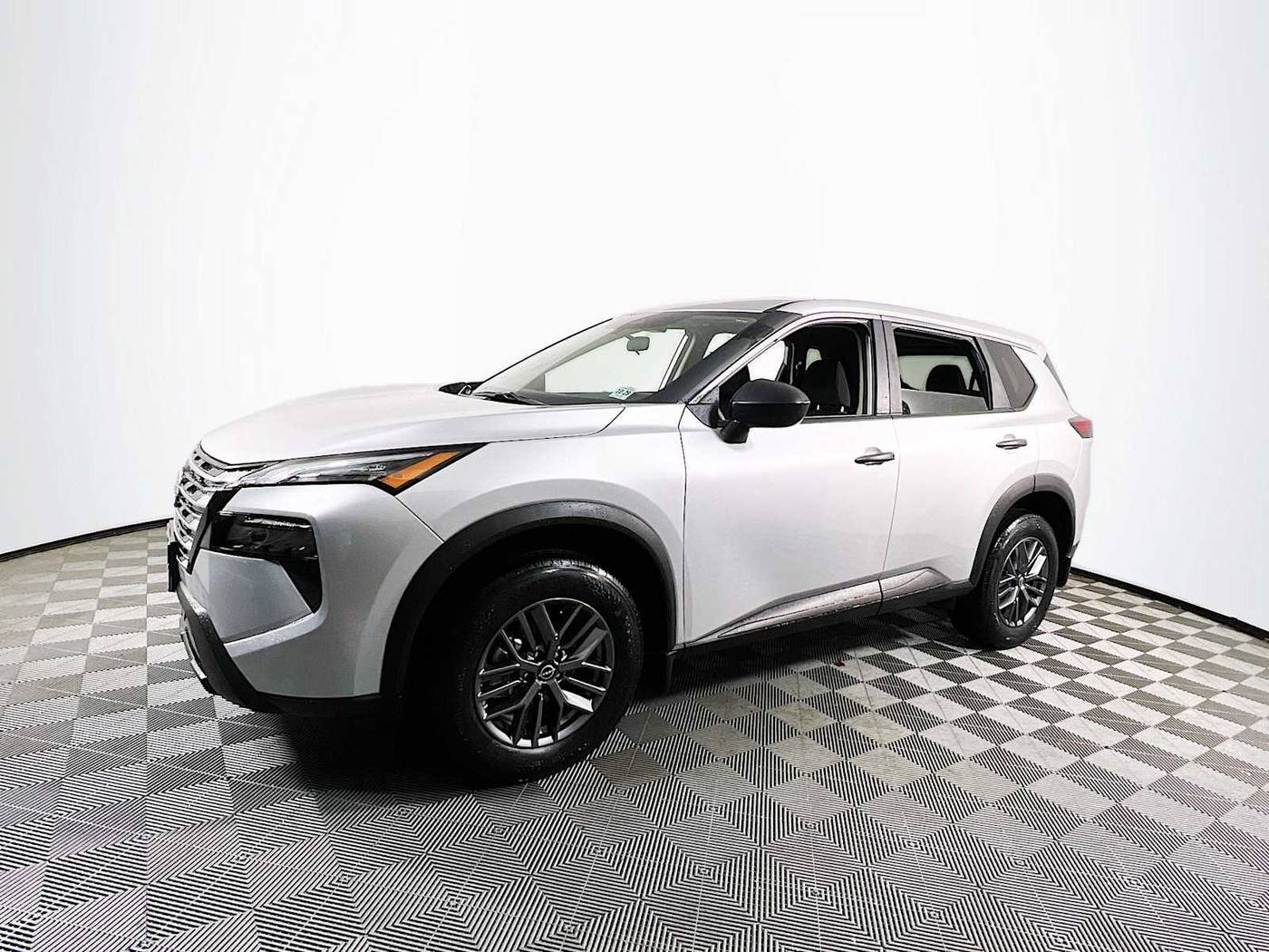 2024 Nissan Rogue S — SUV — 1,229 mi — Keyport, NJ