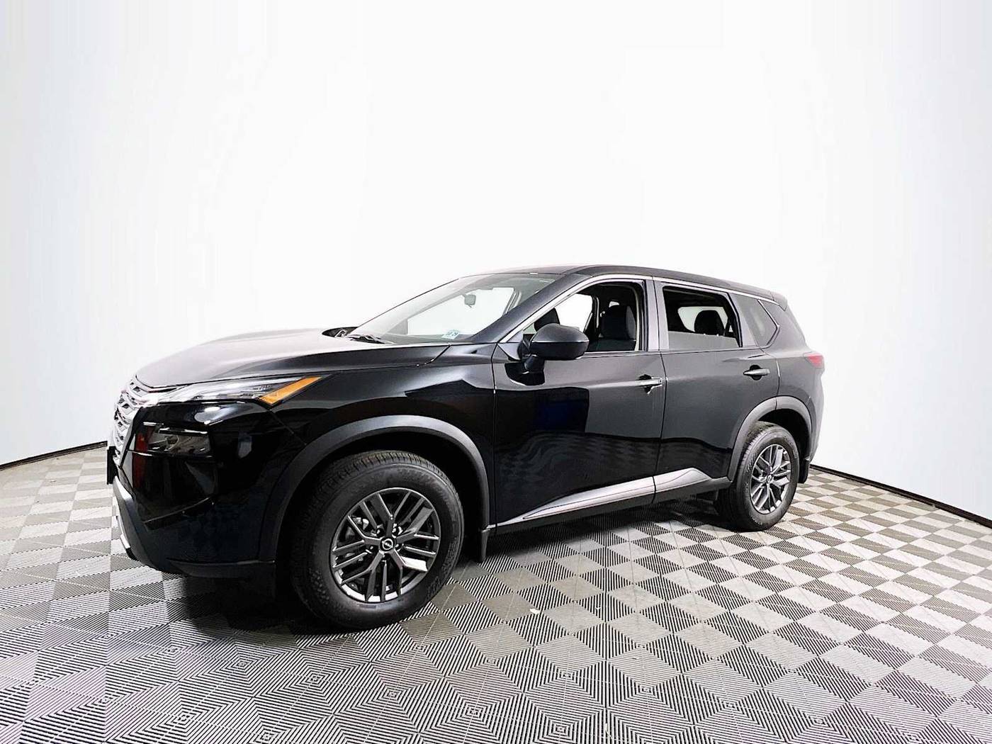 2024 Nissan Rogue S — SUV — 755 mi — Keyport, NJ
