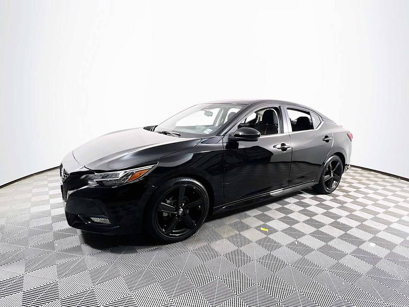 2023 Nissan Sentra SR — Sedan — 20,090 mi — Keyport, NJ