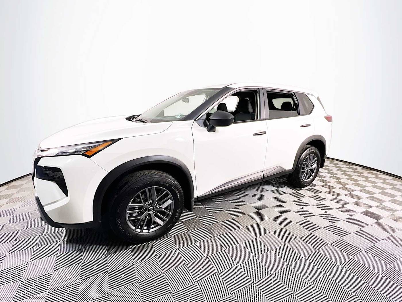2024 Nissan Rogue S — SUV — 1,803 mi — Keyport, NJ