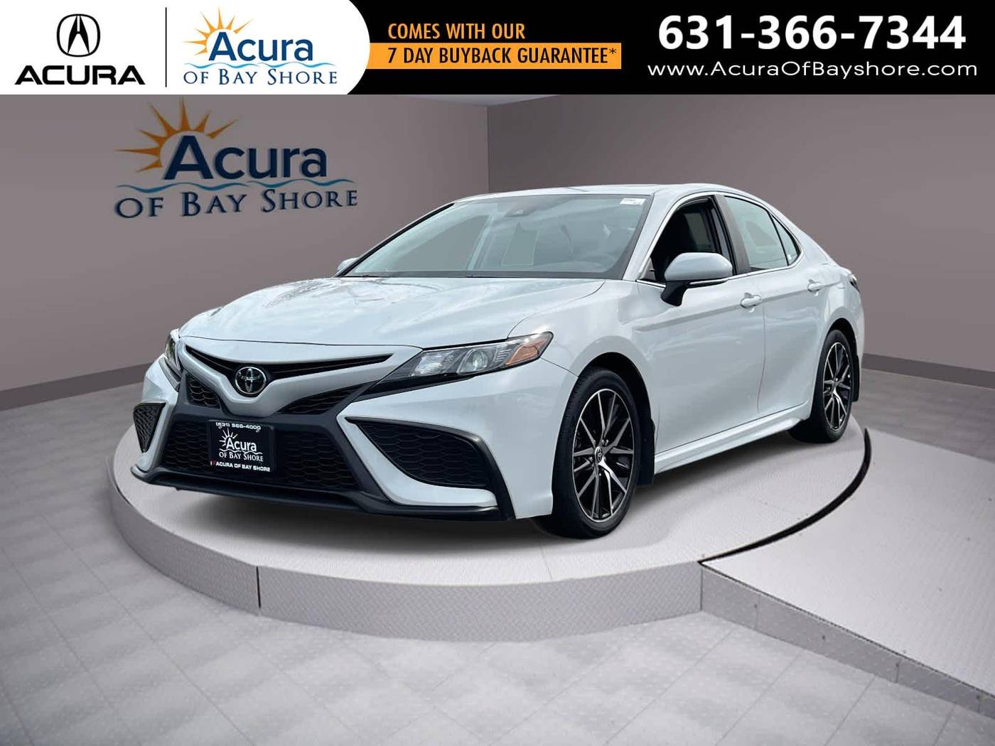 2023 Toyota Camry SE — Sedan — 30,668 mi — Bay Shore, NY
