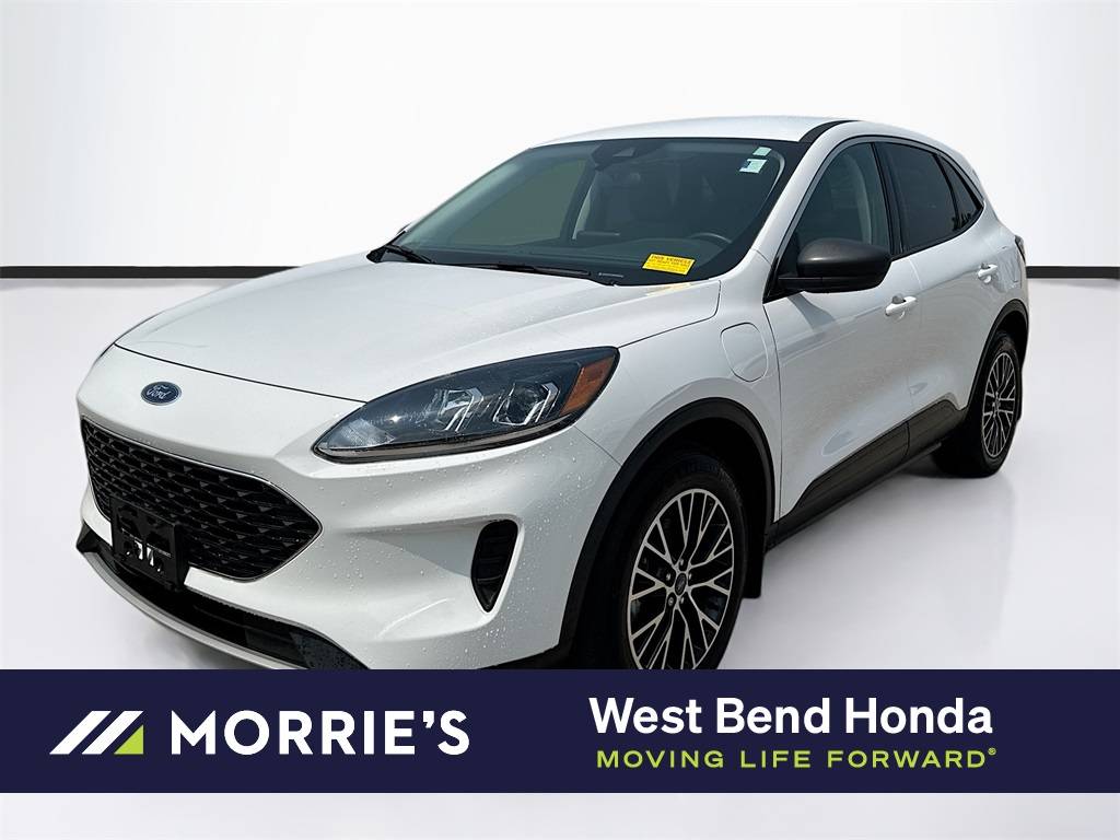 2022 Ford Escape SE Plug-In Hybrid — SUV — 29,976 mi — West Bend, WI