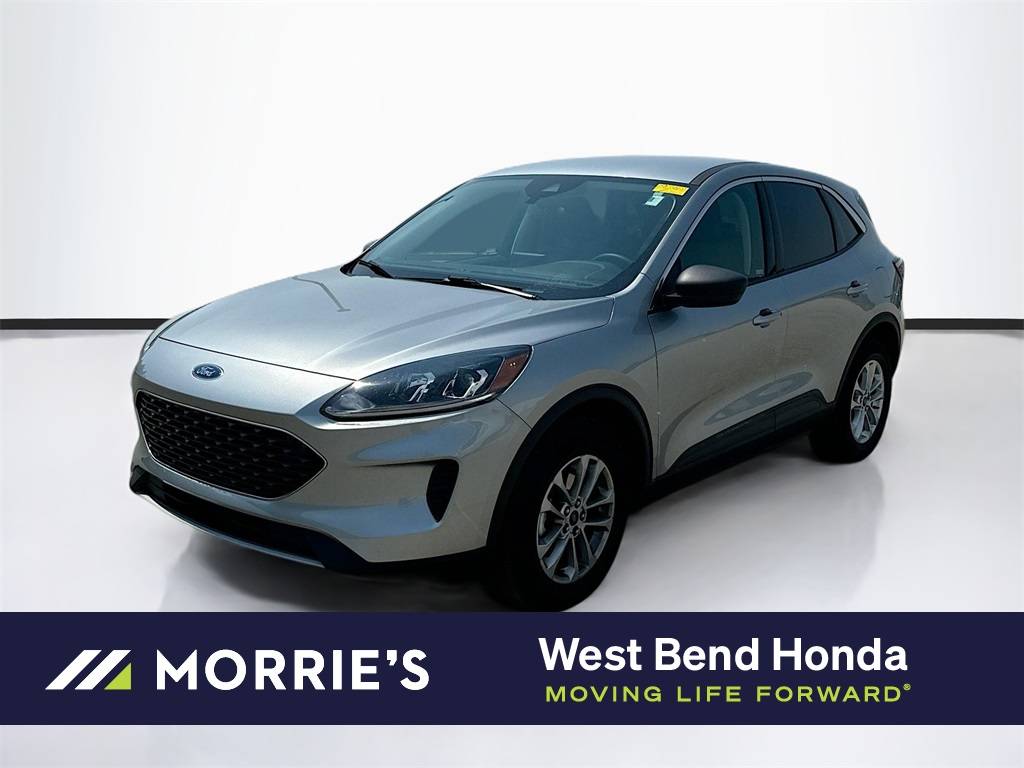 2022 Ford Escape SE — SUV — 8,517 mi — West Bend, WI