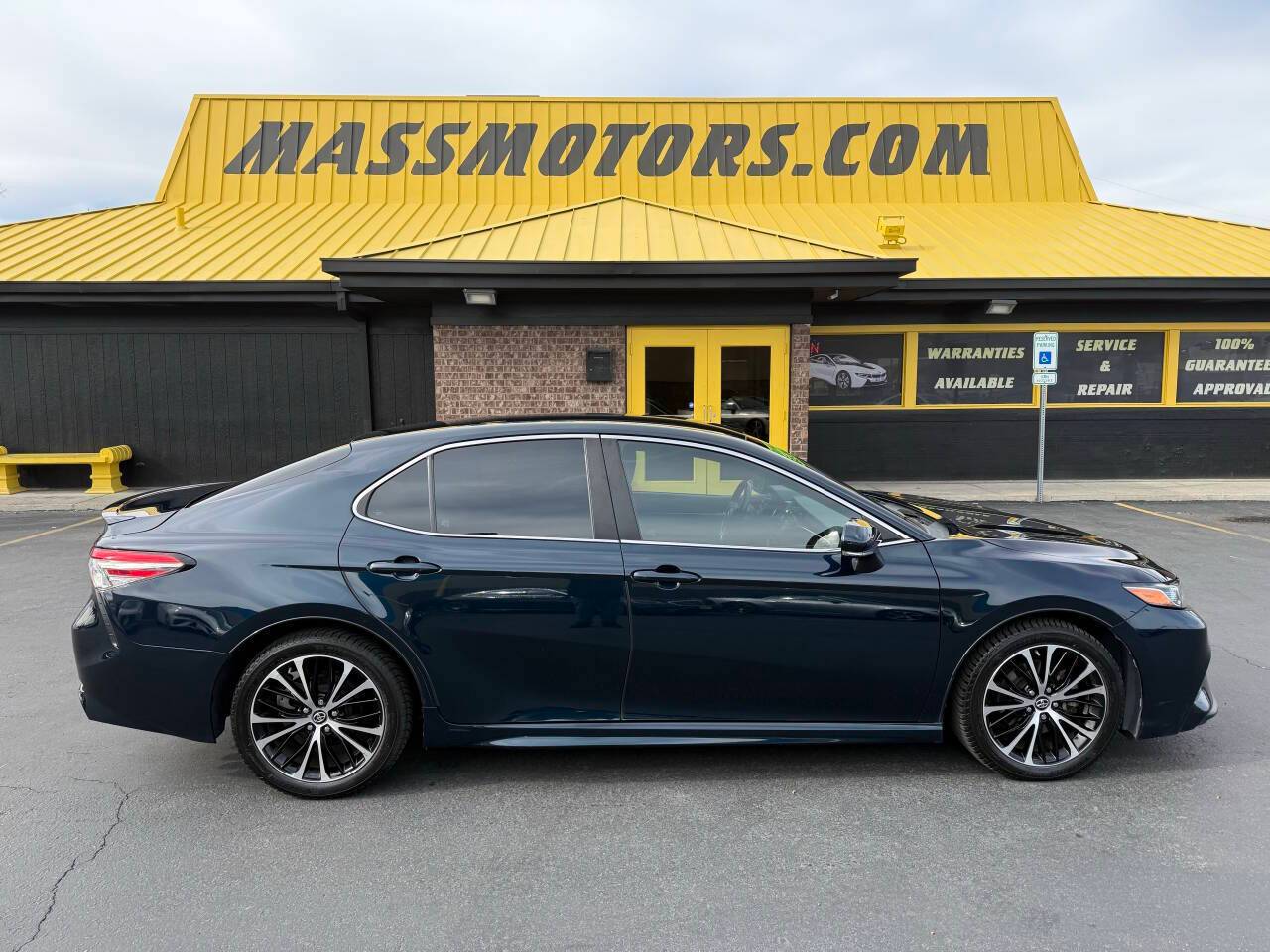2018 Toyota Camry SE — Sedan — 68,537 mi — Boise, ID