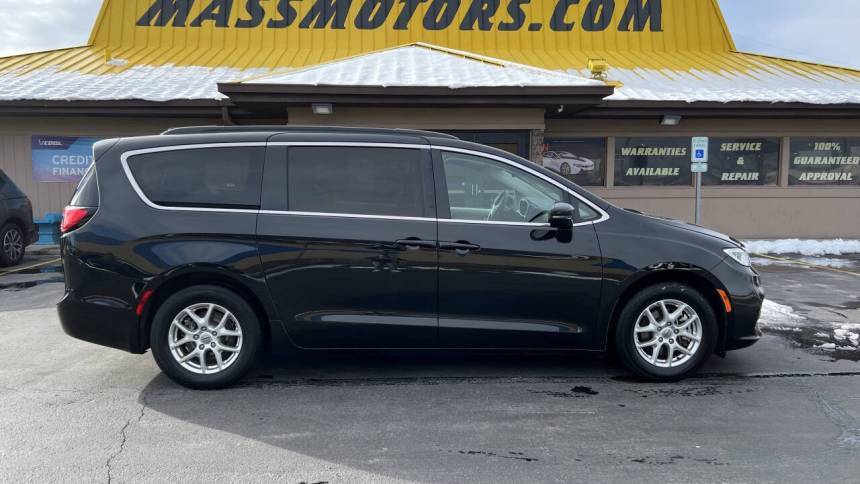 2022 Chrysler Pacifica Touring L — Minivan — 80,164 mi — Boise, ID
