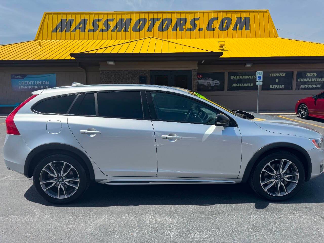 2015 Volvo V60 Cross Country T5 Platinum — Wagon — 105,342 mi — Boise, ID