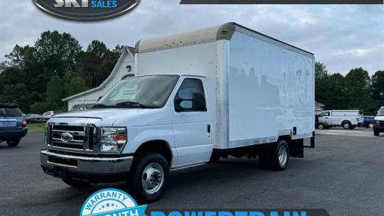 2016 Ford Econoline Commercial Cutaway E-350 — Chassis Cab Truck — 112,781 mi — King George, VA