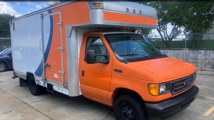2003 Ford Econoline Commercial Cutaway E-350 — Chassis Cab Truck — 117,089 mi — Orlando, FL