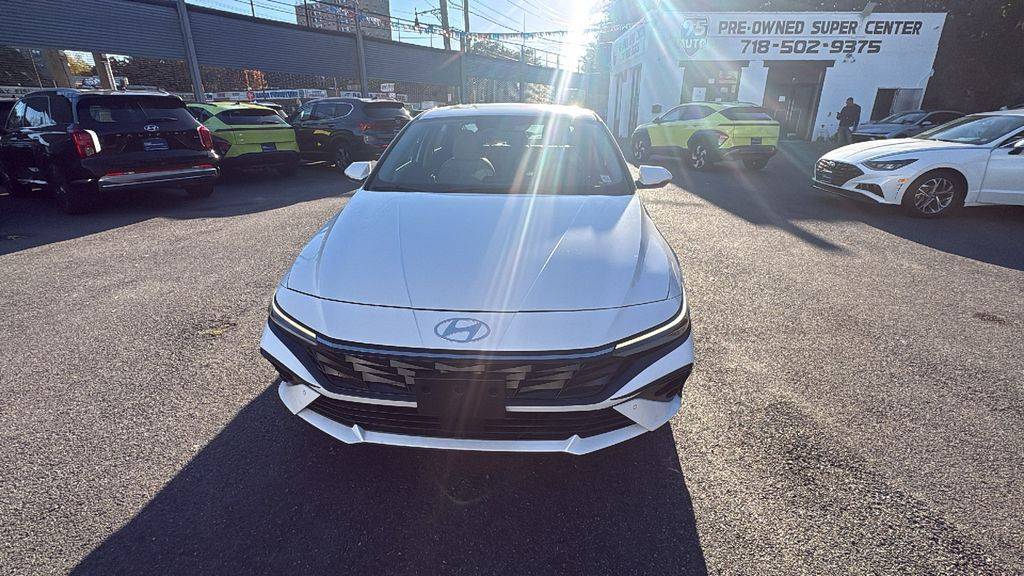 2024 Hyundai Elantra Hybrid Limited — Sedan — 11,182 mi — Bronx, NY