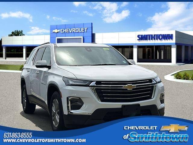 2023 Chevrolet Traverse LT Cloth — SUV — 32,601 mi — Saint James, NY