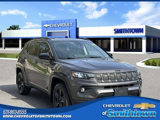 2022 Jeep Compass Latitude — SUV — 21,220 mi — Saint James, NY
