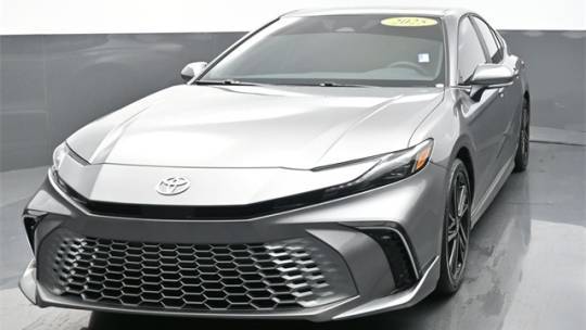 2025 Toyota Camry LE — Sedan — 20,055 mi — Daphne, AL
