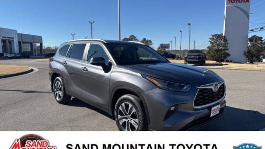2023 Toyota Highlander XLE — SUV — 31,273 mi — Albertville, AL