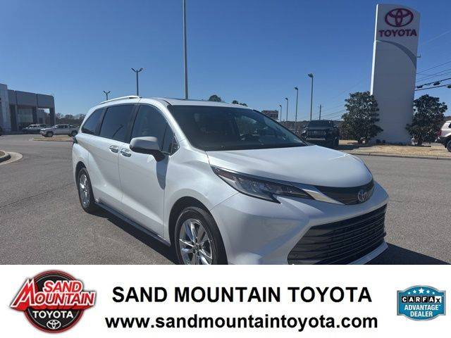 2022 Toyota Sienna Limited — Minivan — 84,730 mi — Albertville, AL
