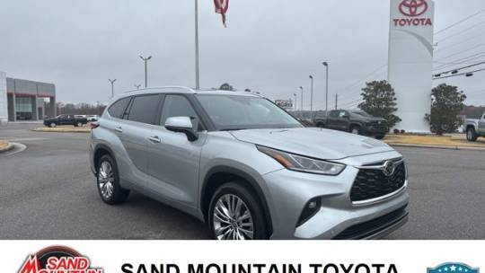 2023 Toyota Highlander Platinum — SUV — 33,007 mi — Albertville, AL