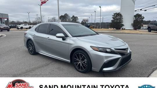 2021 Toyota Camry SE — Sedan — 94,542 mi — Albertville, AL