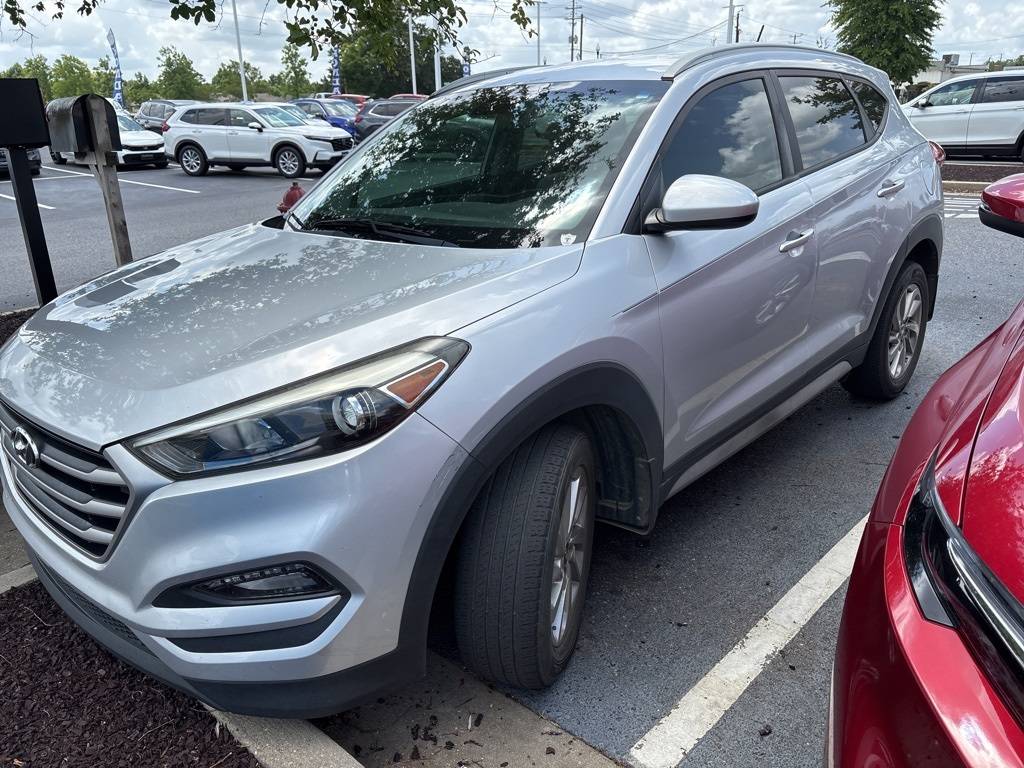 2017 Hyundai Tucson SE — SUV — 142,013 mi — Daphne, AL