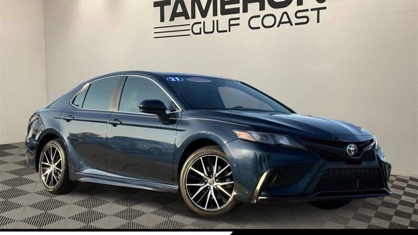 2021 Toyota Camry SE — Sedan — 62,572 mi — Daphne, AL