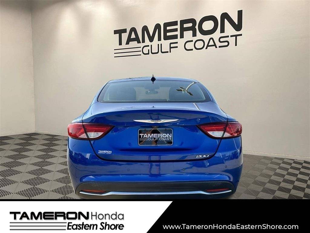 2015 Chrysler 200 Limited — Sedan — 92,300 mi — Daphne, AL