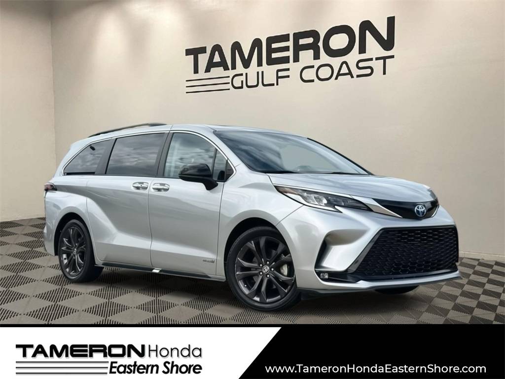 2021 Toyota Sienna XSE — Minivan — 94,561 mi — Daphne, AL