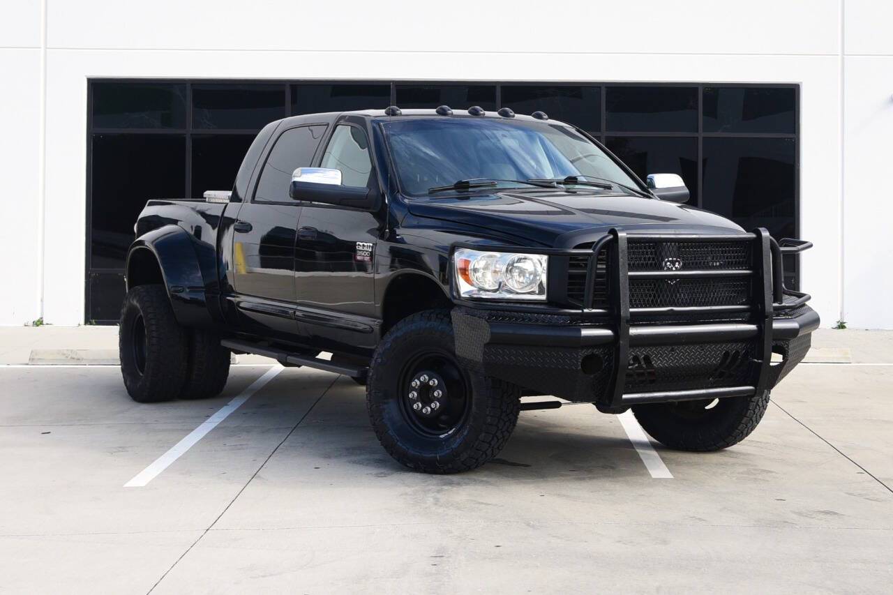 2008 Dodge Ram 3500 SXT — Pickup Truck — 392,522 mi — Orlando, FL