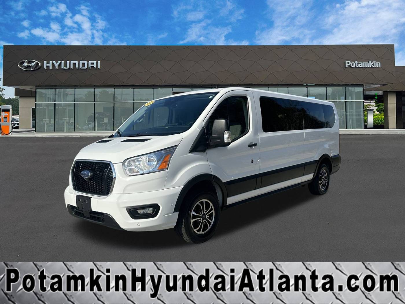 2022 Ford Transit 350 XLT