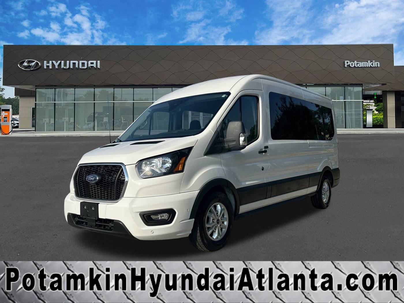 2023 Ford Transit Passenger Wagon T-350 XLT — Passenger Van — 23,786 mi — Lilburn, GA