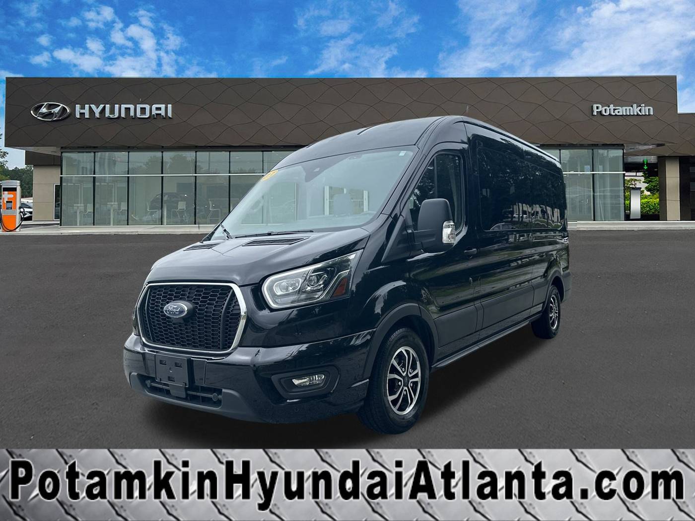 2023 Ford Transit Passenger Wagon T-350 XLT — Passenger Van — 37,250 mi — Lilburn, GA