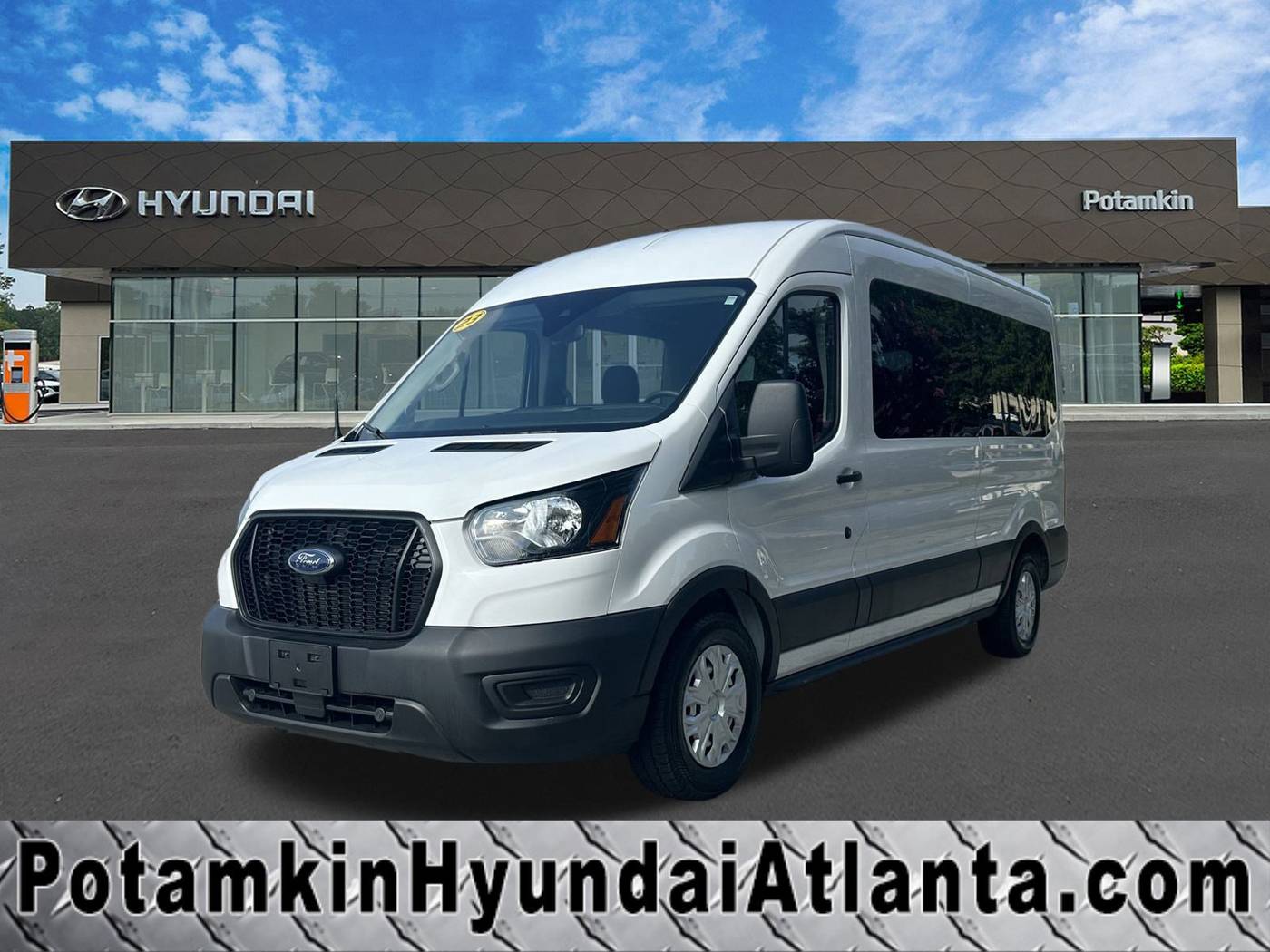 2023 Ford Transit Passenger Wagon T-350 XL — Passenger Van — 28,692 mi — Lilburn, GA
