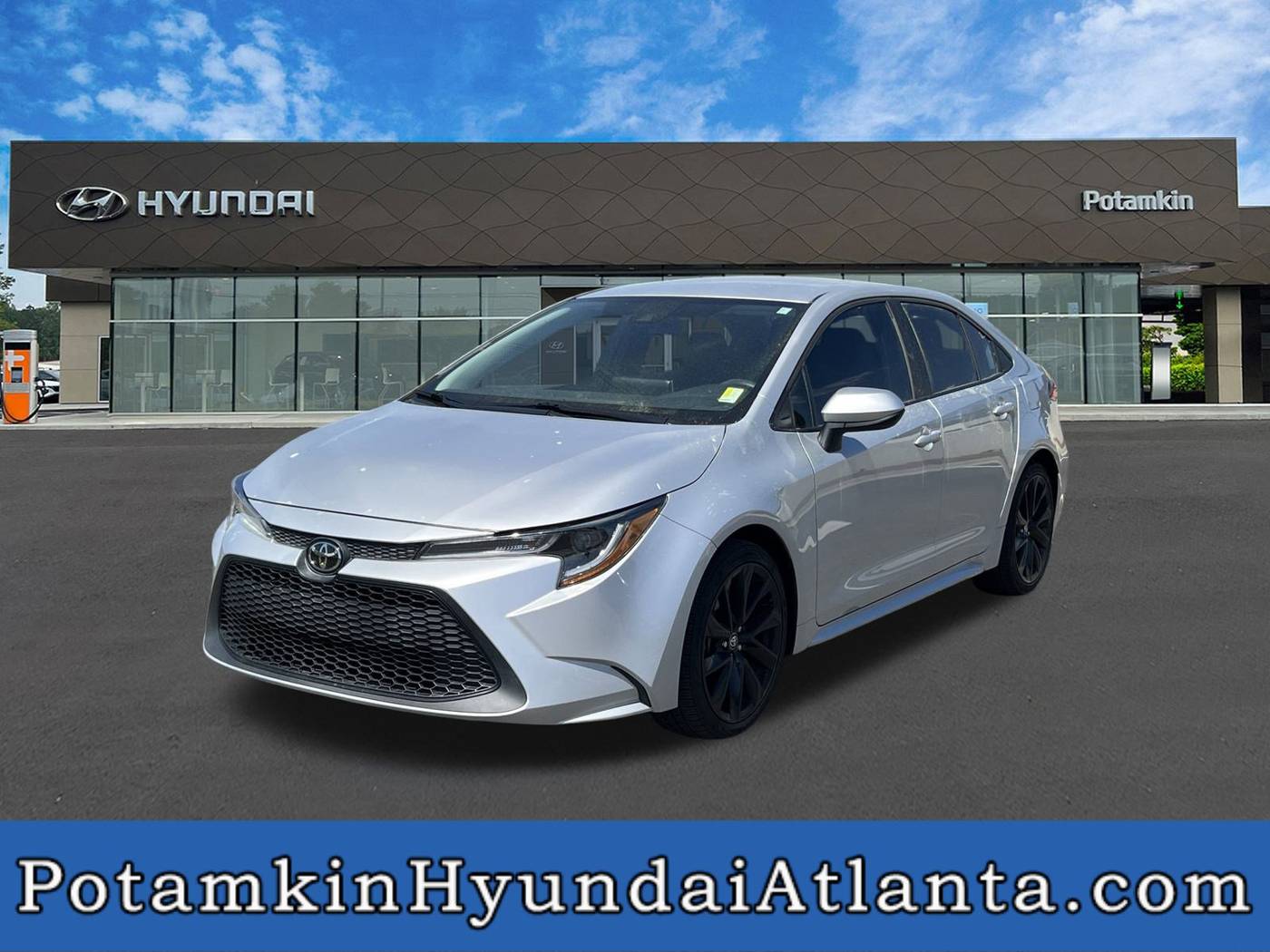2020 Toyota Corolla LE — Sedan — 95,212 mi — Lilburn, GA
