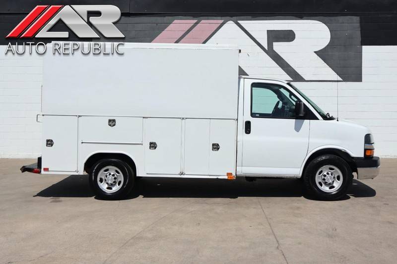 2016 Chevrolet Express Commercial Cutaway 3500 — Chassis Cab Truck — 148,624 mi — ORANGE, CA