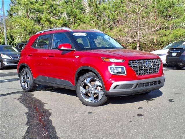 2022 Hyundai Venue Limited — SUV — 17,645 mi — Apex, NC