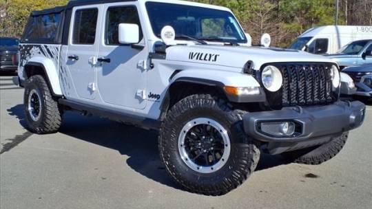 2023 Jeep Gladiator Willys — Pickup Truck — 11,040 mi — Apex, NC