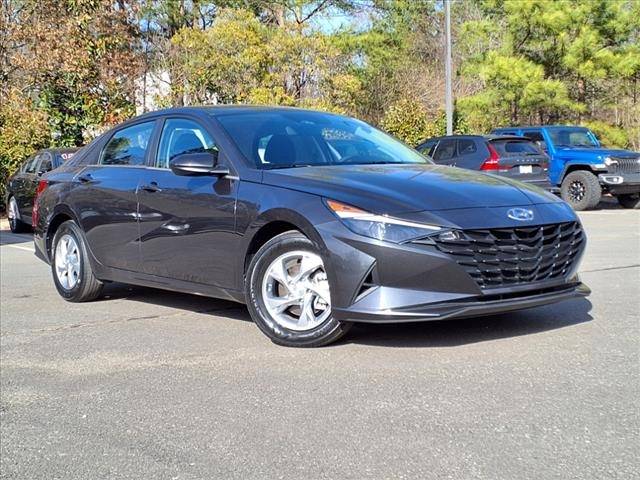 2022 Hyundai Elantra SE — Sedan — 19,999 mi — Apex, NC