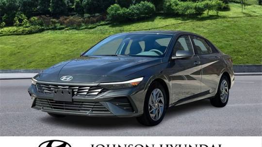 2025 Hyundai Elantra SEL Sport — Sedan — 8,210 mi — Apex, NC