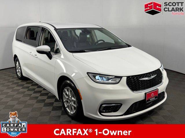 2023 Chrysler Pacifica Touring L — Minivan — 58,476 mi — Matthews, NC