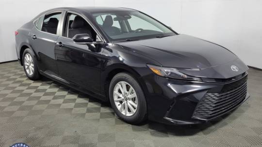 2025 Toyota Camry LE — Sedan — 761 mi — Matthews, NC